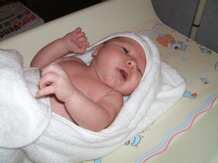  lenny s'agite et commence � avoir faim