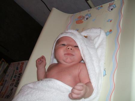 maman habille moi j'ai froid